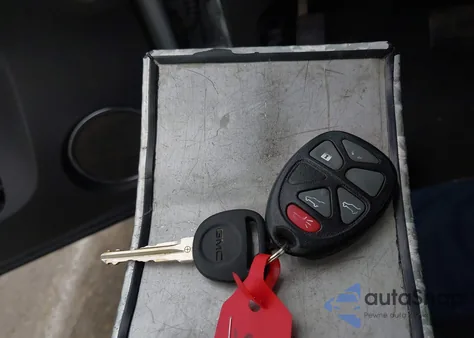 2012 GMC Yukon Xl 1500 Denali из США, поврежденный, VIN 1GKS2MEF9CR314239